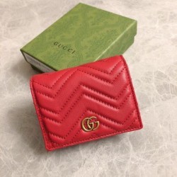 2025SS クリスマスプレゼントにも GUCCI グッチ 二つ折り財布
