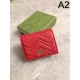 2025SS クリスマスプレゼントにも GUCCI グッチ 二つ折り財布 2025SS クリスマスプレゼントにも GUCCI グッチ 二つ折り財布