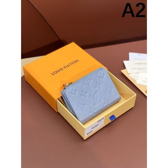 2025SS 新商品☆完売必至 LOUIS VUITTON ルイヴィトン 二つ折り財布 2025SS 新商品☆完売必至 LOUIS VUITTON ルイヴィトン 二つ折り財布