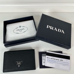 2025SS ファッション感度の高い PRADA プラダ カードケース