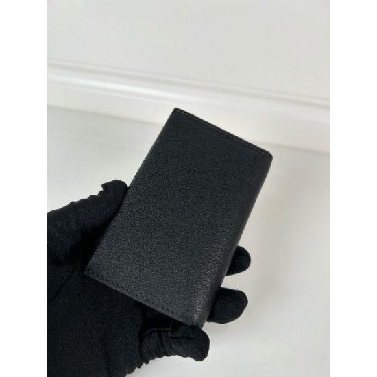 2025SS ファッション感度の高い PRADA プラダ カードケース 2025SS ファッション感度の高い PRADA プラダ カードケース