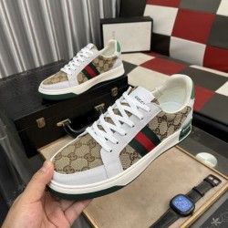 GUCCI グッチ 2025SS カジュアルめなコーデ メンズ用 カジュアルシューズ