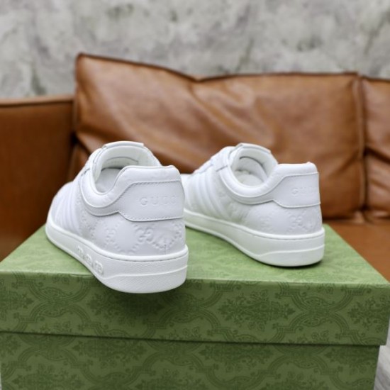 GUCCI グッチ 2025SS 人気の高さがうかがえ メンズ用 カジュアルシューズ GUCCI グッチ 2025SS 人気の高さがうかがえ メンズ用 カジュアルシューズ