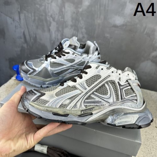 BALENCIAGA バレンシアガ 2025SS トレンド感抜群 メンズ用 スニーカー BALENCIAGA バレンシアガ 2025SS トレンド感抜群 メンズ用 スニーカー