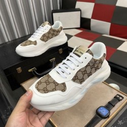 GUCCI グッチ 2025SS 好感度が高いアイテム メンズ用 スニーカー 