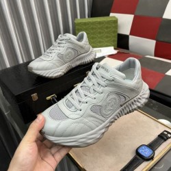 GUCCI グッチ 2025SS 春夏で人気の限定新作 メンズ用 スニーカー 