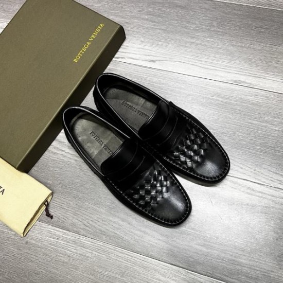 BOTTEGA VENETA ボッテガヴェネタ 2025SS 大人気商品 メンズ用 ビジネスシューズ BOTTEGA VENETA ボッテガヴェネタ 2025SS 大人気商品 メンズ用 ビジネスシューズ