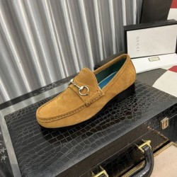 GUCCI グッチ 2025SS 主張性が優れた新作 メンズ用 ビジネスシューズ 