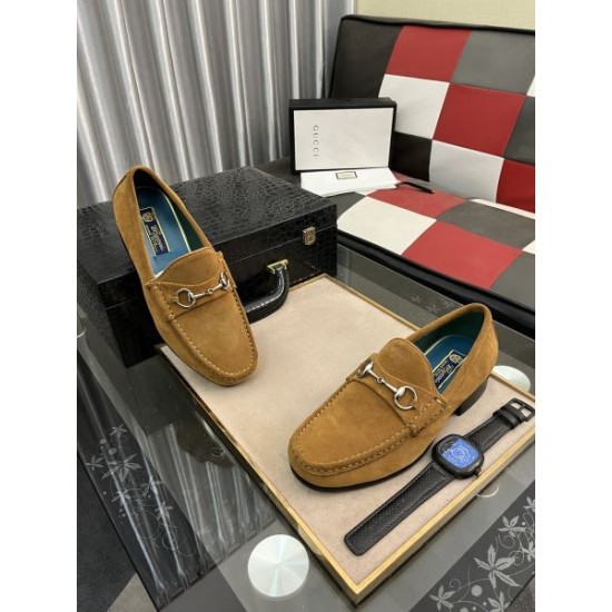 GUCCI グッチ 2025SS 主張性が優れた新作 メンズ用 ビジネスシューズ GUCCI グッチ 2025SS 主張性が優れた新作 メンズ用 ビジネスシューズ
