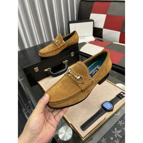 GUCCI グッチ 2025SS 主張性が優れた新作 メンズ用 ビジネスシューズ GUCCI グッチ 2025SS 主張性が優れた新作 メンズ用 ビジネスシューズ