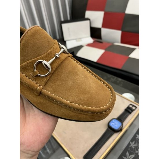 GUCCI グッチ 2025SS 主張性が優れた新作 メンズ用 ビジネスシューズ GUCCI グッチ 2025SS 主張性が優れた新作 メンズ用 ビジネスシューズ