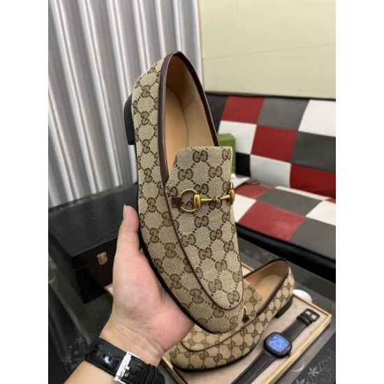 GUCCI グッチ 2025SS 【激安】高級品通販 メンズ用 ビジネスシューズ GUCCI グッチ 2025SS 【激安】高級品通販 メンズ用 ビジネスシューズ