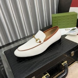GUCCI グッチ 2025SS 絶対欲しい手に入る メンズ用 ビジネスシューズ 