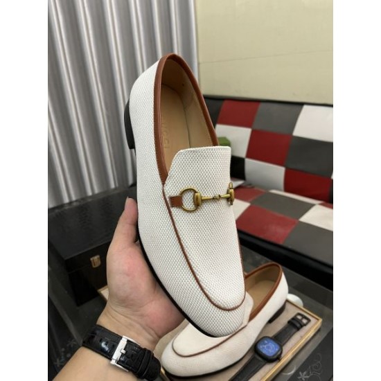 GUCCI グッチ 2025SS 絶対欲しい手に入る メンズ用 ビジネスシューズ GUCCI グッチ 2025SS 絶対欲しい手に入る メンズ用 ビジネスシューズ