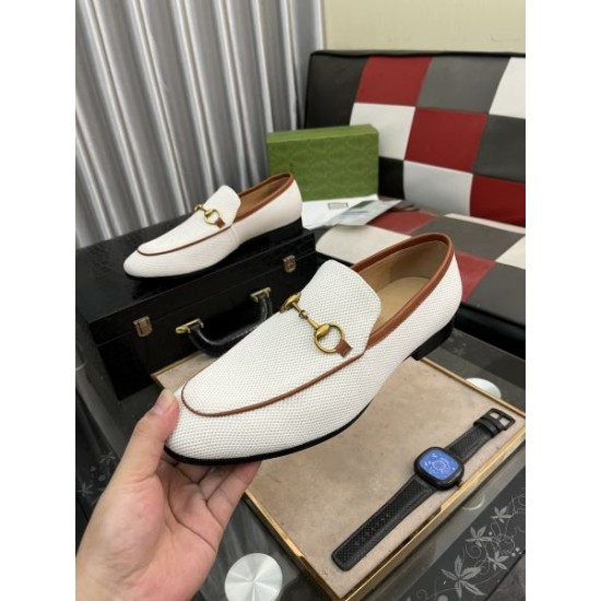 GUCCI グッチ 2025SS 絶対欲しい手に入る メンズ用 ビジネスシューズ GUCCI グッチ 2025SS 絶対欲しい手に入る メンズ用 ビジネスシューズ