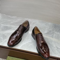 GUCCI グッチ 2025SS 春夏新作続々と登場 メンズ用 ビジネスシューズ 