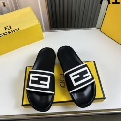 FENDI フェンデイ 2025SS 新作限定華やかキュート メンズ用 サンダル