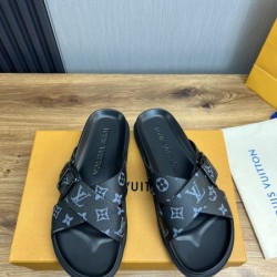 LOUIS VUITTON ルイヴィトン 2025SS 定番のスタイル メンズ用 サンダル