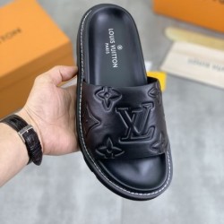 LOUIS VUITTON ルイヴィトン 2025SS 特に注目したい メンズ用 サンダル