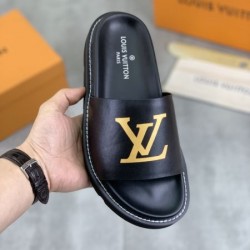 LOUIS VUITTON ルイヴィトン 2025SS 大人気アイテム メンズ用 サンダル