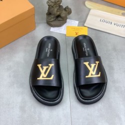 LOUIS VUITTON ルイヴィトン 2025SS 大人気アイテム メンズ用 サンダル