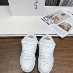 2025SS CELINE セリーヌ 注目のポイント レディース用 カジュアルシューズ 