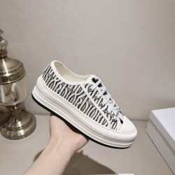 2025SS DIOR ディオール モダンスタイル レディース用 カジュアルシューズ 