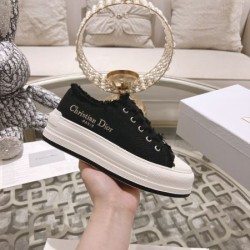 2025SS DIOR ディオール 個性を表現する レディース用 カジュアルシューズ 