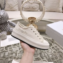 2025SS DIOR ディオール 個性を表現する レディース用 カジュアルシューズ 