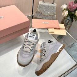 2025SS MIU MIU ミュウミュウ 新着入荷 レディース用 カジュアルシューズ 