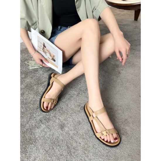 2025SS CELINE セリーヌ ジュアル感強めの着 レディースサンダル 2025SS CELINE セリーヌ ジュアル感強めの着 レディースサンダル