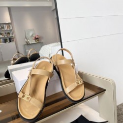 2025SS CELINE セリーヌ ジュアル感強めの着 レディースサンダル 