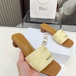 2025SS DIOR ディオール 春夏新作を一気見せ レディースサンダル