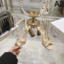 2025SS DIOR ディオール 毎シーズン活躍する レディースサンダル