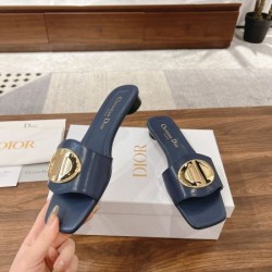 2025SS DIOR ディオール 今年らしい着こなし レディースサンダル