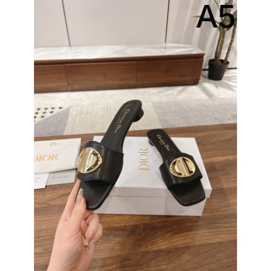 2025SS DIOR ディオール 今年らしい着こなし レディースサンダル 2025SS DIOR ディオール 今年らしい着こなし レディースサンダル