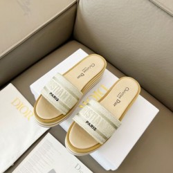 2025SS DIOR ディオール 先取り春夏限定新作 レディースサンダル