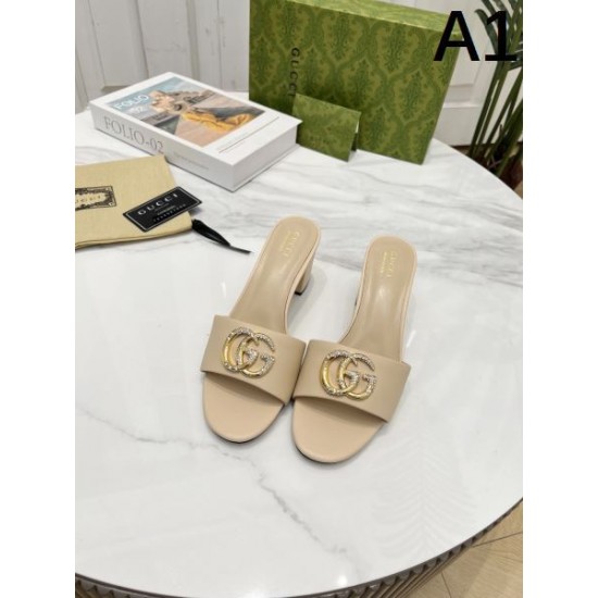 2025SS GUCCI グッチ トレンド感たっぷり レディースサンダル 2025SS GUCCI グッチ トレンド感たっぷり レディースサンダル