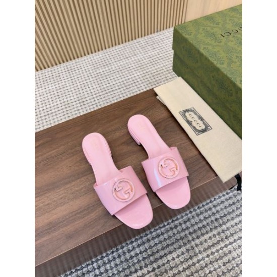 2025SS GUCCI グッチ 芸能人愛用ブランド レディースサンダル 2025SS GUCCI グッチ 芸能人愛用ブランド レディースサンダル