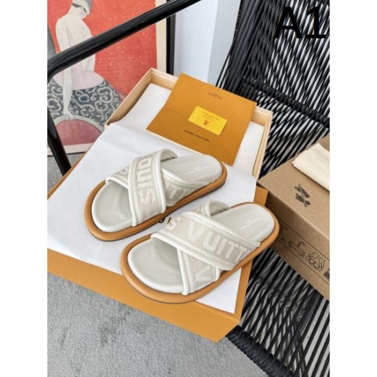 2025SS LOUIS VUITTON ルイヴィトン 今大注目ブランド レディースサンダル 2025SS LOUIS VUITTON ルイヴィトン 今大注目ブランド レディースサンダル