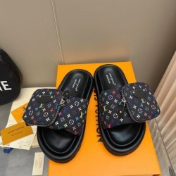 2025SS LOUIS VUITTON ルイヴィトン トレンドスタイル レディースサンダル
