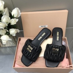 2025SS MIU MIU ミュウミュウ 海外限定新作 レディースサンダル