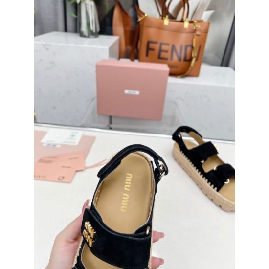 2025SS MIU MIU ミュウミュウ 流行の最前線 レディースサンダル 2025SS MIU MIU ミュウミュウ 流行の最前線 レディースサンダル