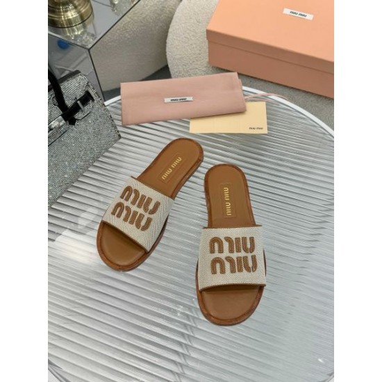 2025SS MIU MIU ミュウミュウ 支持が急上昇 レディースサンダル 2025SS MIU MIU ミュウミュウ 支持が急上昇 レディースサンダル