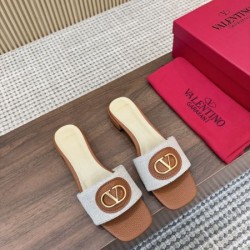 2025SS VALENTINO ヴァレンティノ 限定価格 レディースサンダル