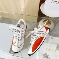 2025SS DIOR ディオール 新品は継続して大人気 レディース用 スニーカー