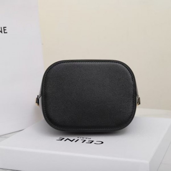 2025SS トートバッグ CELINE セリーヌ 気分が上がる憧れブランド 2025SS トートバッグ CELINE セリーヌ 気分が上がる憧れブランド