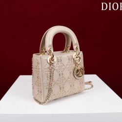 2025SS トートバッグ DIOR ディオール 大人っぽいスタイルが完成