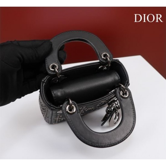2025SS トートバッグ DIOR ディオール 特に話題なの上品 即完売 2025SS トートバッグ DIOR ディオール 特に話題なの上品 即完売