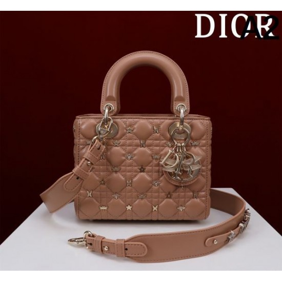 2025SS トートバッグ DIOR ディオール 期間限定、お得に買うべき 2025SS トートバッグ DIOR ディオール 期間限定、お得に買うべき